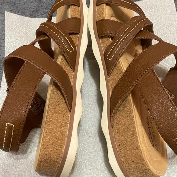 ♥️♥️ CLARK’S COLLECTION SANDALS♥️♥️ - Picture 3 of 7